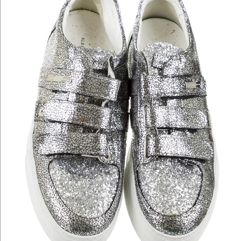 Alessandro Dell’Acqua Silver Sneaker Women’s Sz 10